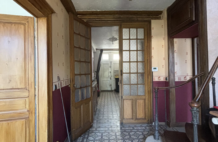 Belle propriété de 322 m2 du XIX è siècle au centre ville de — photo 3