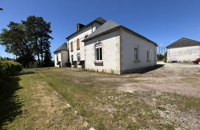 Côte d'Or : Bâtisse bourguignonne de 450m2 dont 260 m2 réno — photo 3