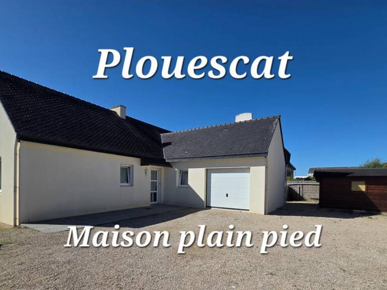 PLOUESCAT : Maison plain pied de 98m² - Plein centre - 2/3 chambres + Garage - Jardin — photo 1