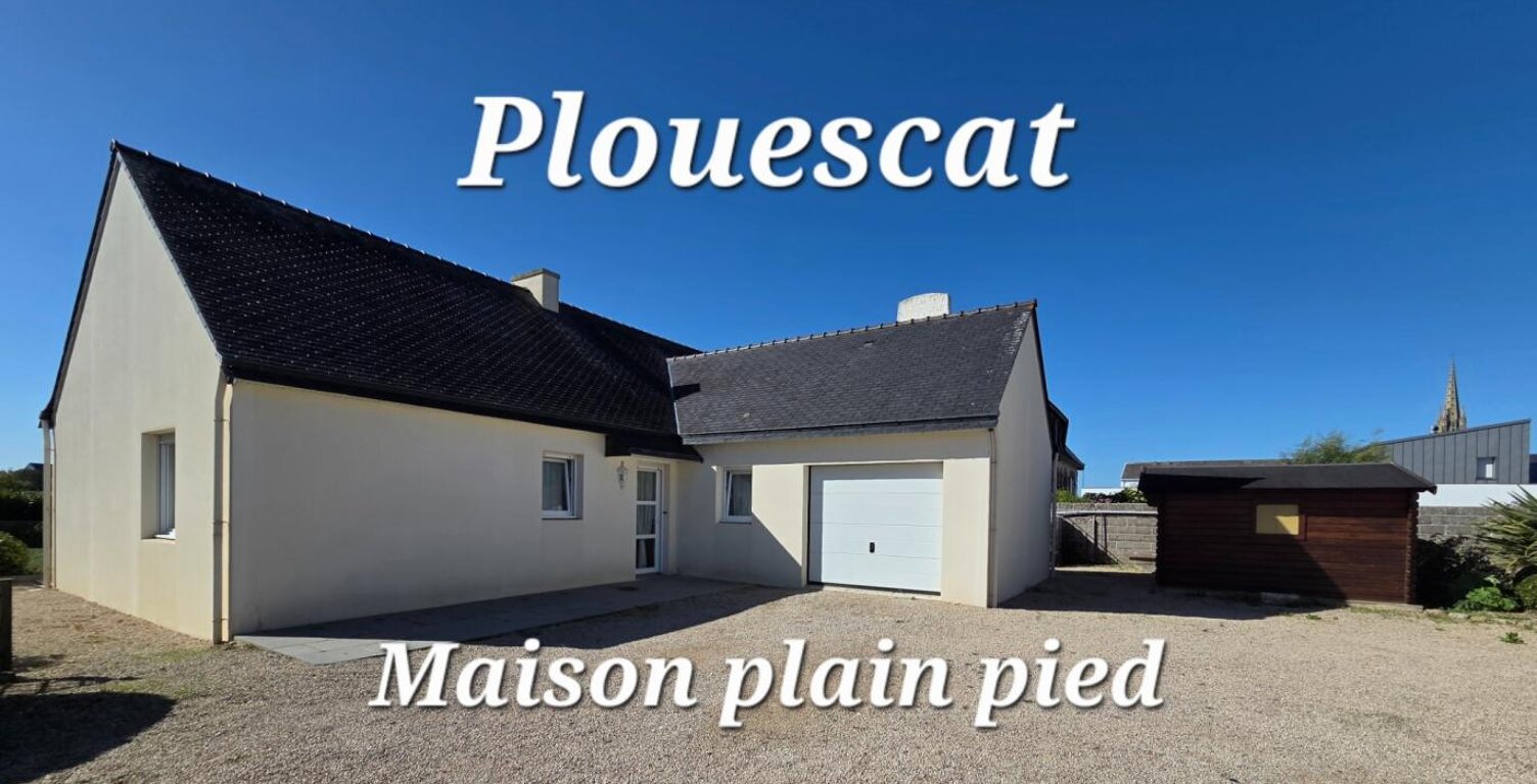 PLOUESCAT : Maison plain pied de 98m² - Plein centre - 2/3 chambres + Garage - Jardin — photo 1