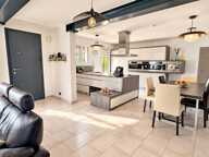 🏡 SALON-DE-PROVENCE (13) | Maison de plain pied de 115 m², 3 chambres, garage et extérieurs — photo 4