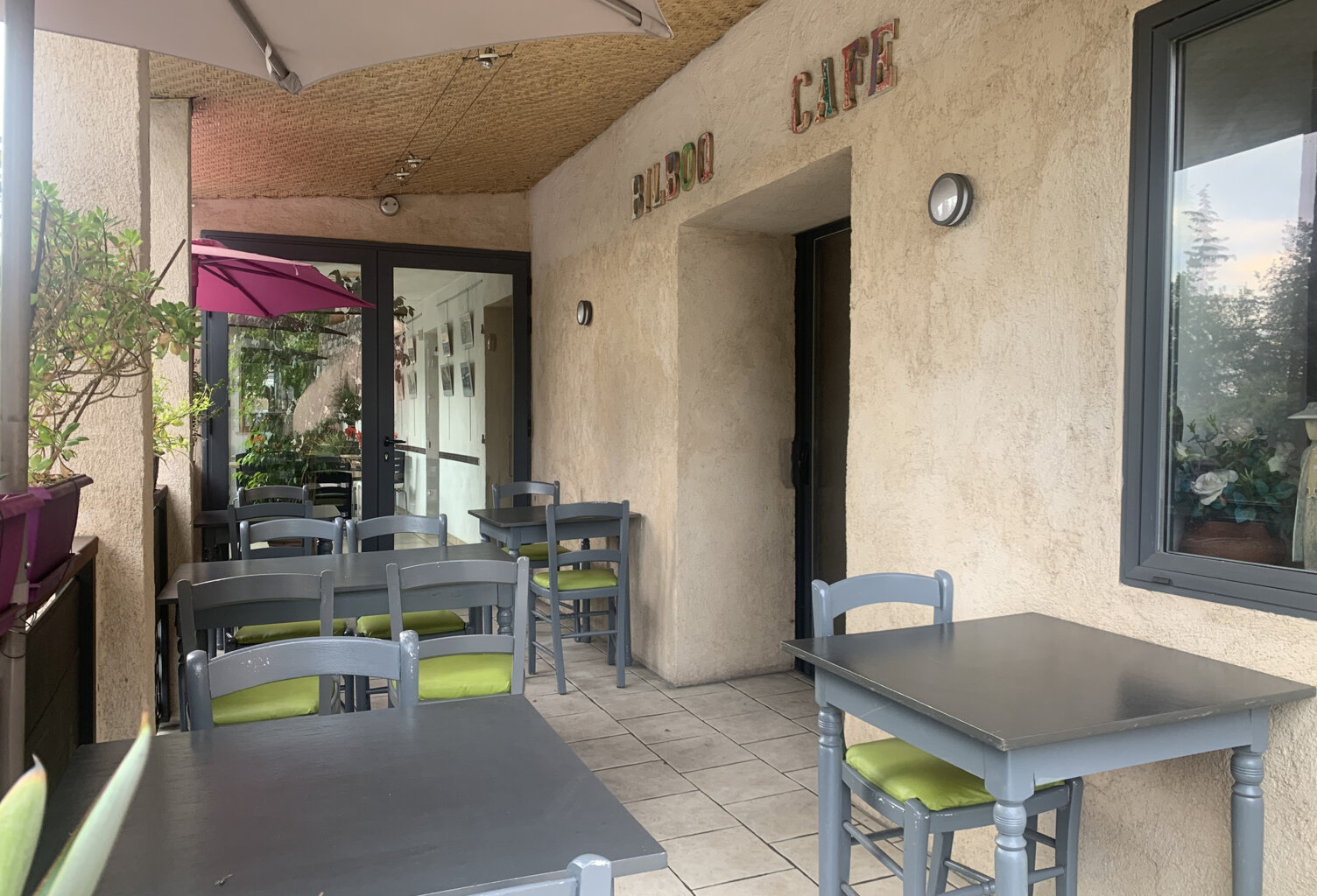 GRASSE EST MURS COMMERCIAUX A VENDRE — photo 1