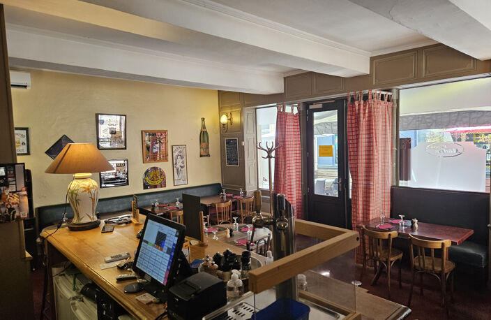 PLAINE DU FOREZ BELLE AFFAIRE RESTAURANT BAR LICENCE IV — photo 3