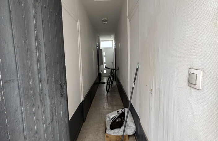 ENSEMBLE IMMOBILIER A RENOVER DE 121 M2 SUR UN TERRAIN CLOS — photo 5
