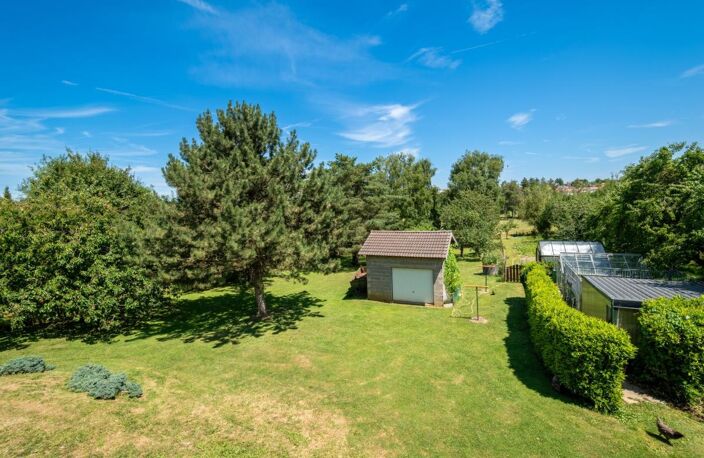 Maison de plain-pied sur terrain de 27 ares à vendre à Cutry (54720) — photo 2
