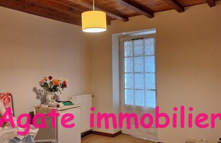 MAISON RENOVEE A LOUER SUR GRAND TERRAIN — photo 2