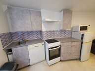A vendre 1 studio (20,15 m2) et 1  deux pièces (33,05 m2) à 83190 Ollioules, meublés et tout équipé — photo 3