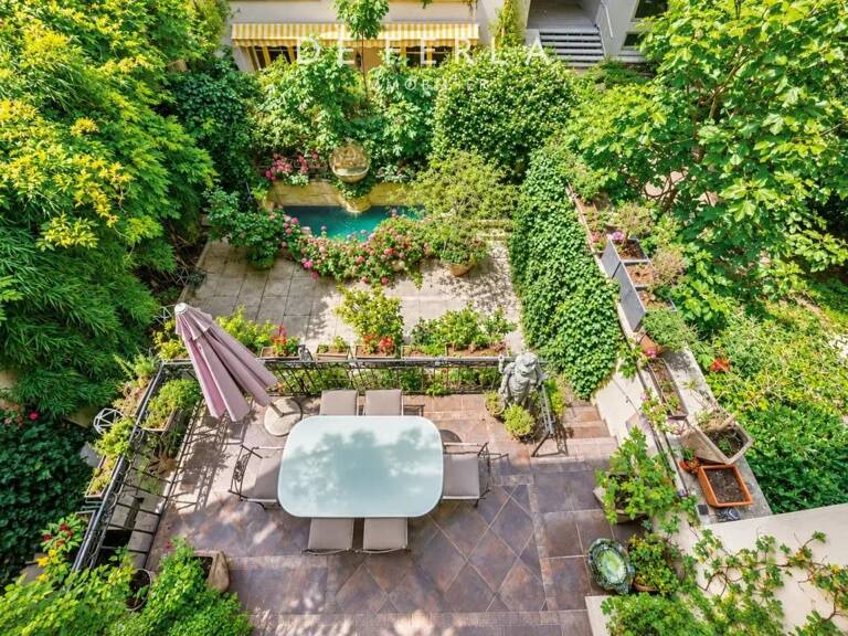 VICTOR HUGO – SQUARE LAMARTINE | HÔTEL PARTICULIER – JARDIN – PISCINE – ROOFTOP — photo 1