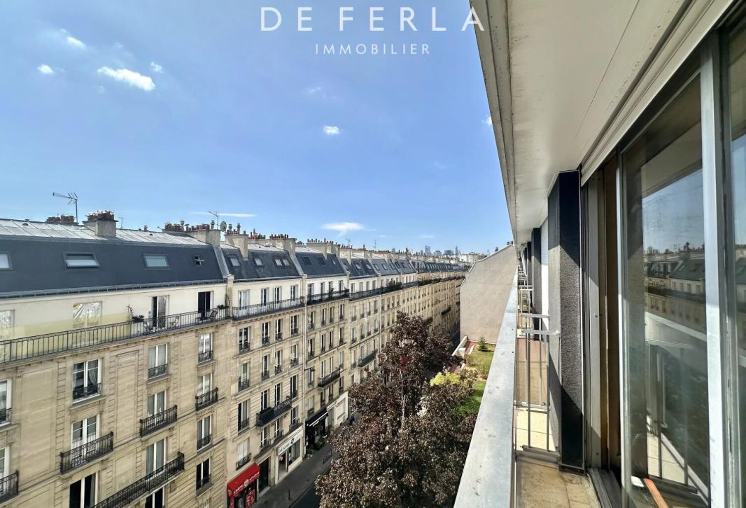 PARIS XVIe - Trocadéro - Studio avec balcon et vue dégagée — photo 1