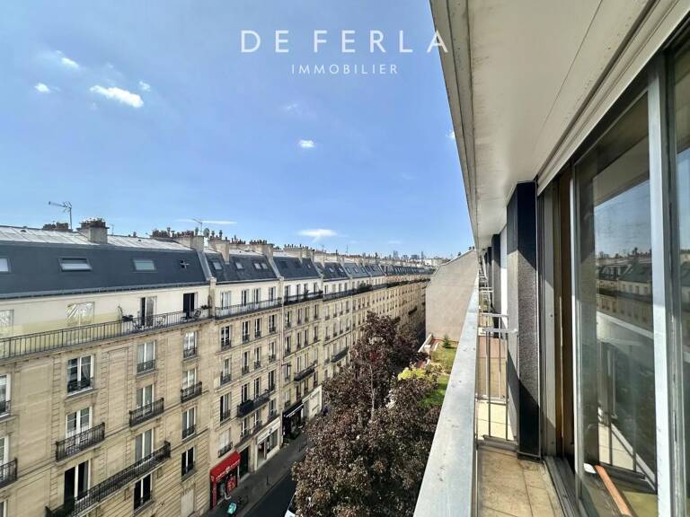 PARIS XVIe - Trocadéro - Studio avec balcon et vue dégagée — photo 1