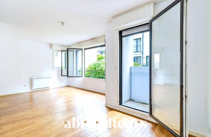 Charmant studio  30 m² avec balcon – Courbevoie (92400) — photo 5