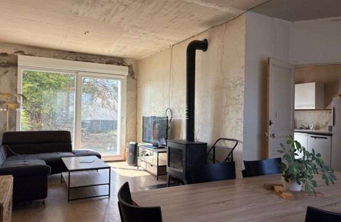 LONGÈRE DE CARACTÈRE – BEAUCOUP DE POTENTIEL – TERRAIN DE 1 209 m² — photo 2