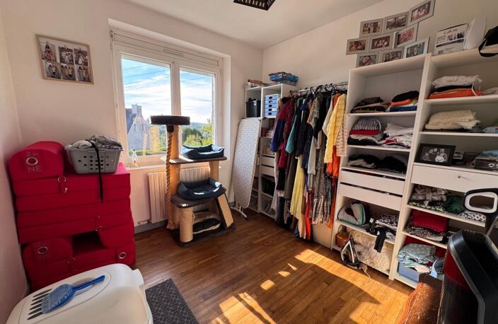 Investissement locatif clé en main à Rostrenen : maison de 70 m² en parfait état, 3 chambres, jardin et garage — photo 5