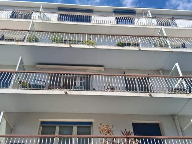 Appartement À Vendre — photo du bien