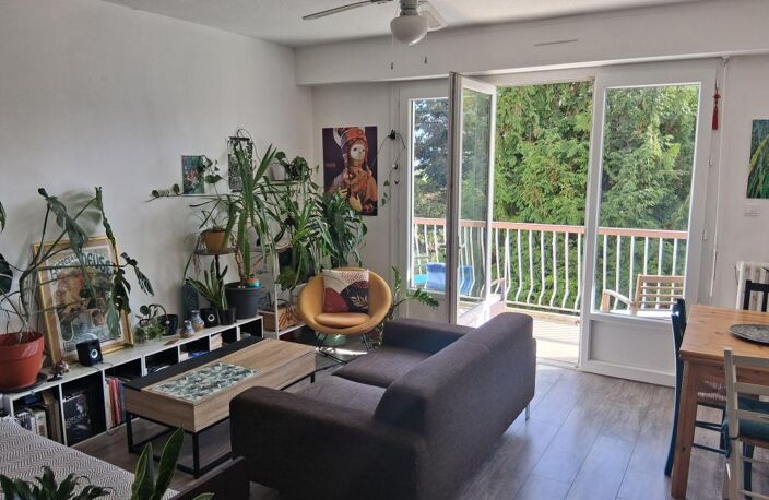 Appartement À Vendre — photo 2