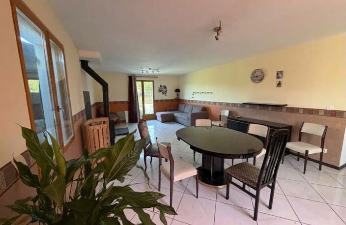 Maison À Vendre Le calme de Clémont dans un cadre lumineux et évolutif — photo 3