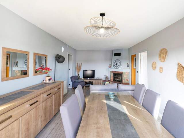 Maison À Vendre — photo du bien
