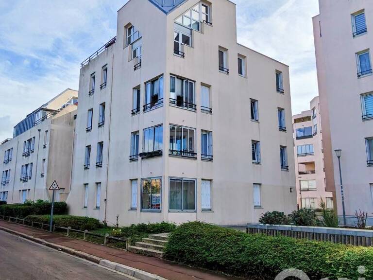 Appartement À Vendre — photo 1