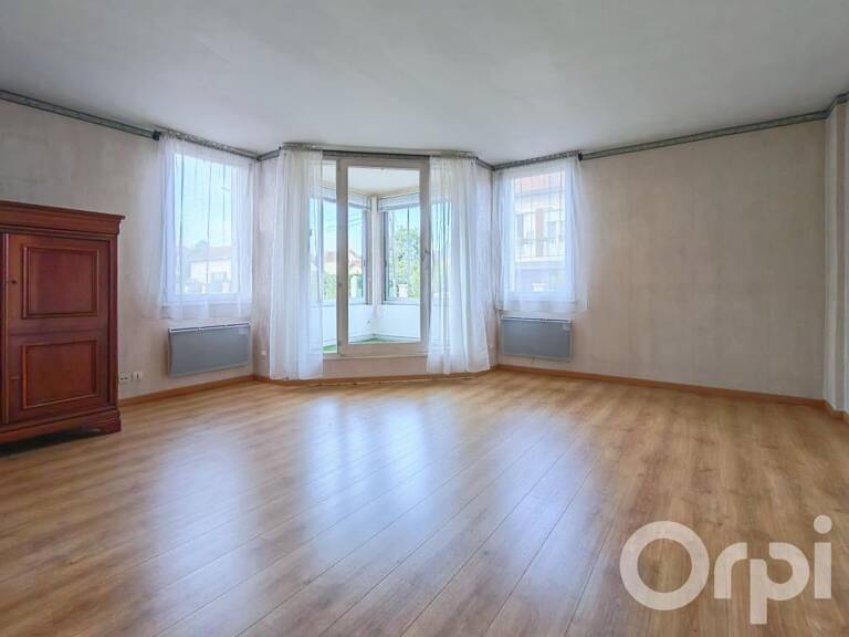 Appartement À Vendre — photo 1