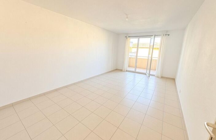 Appartement À Vendre — photo 2