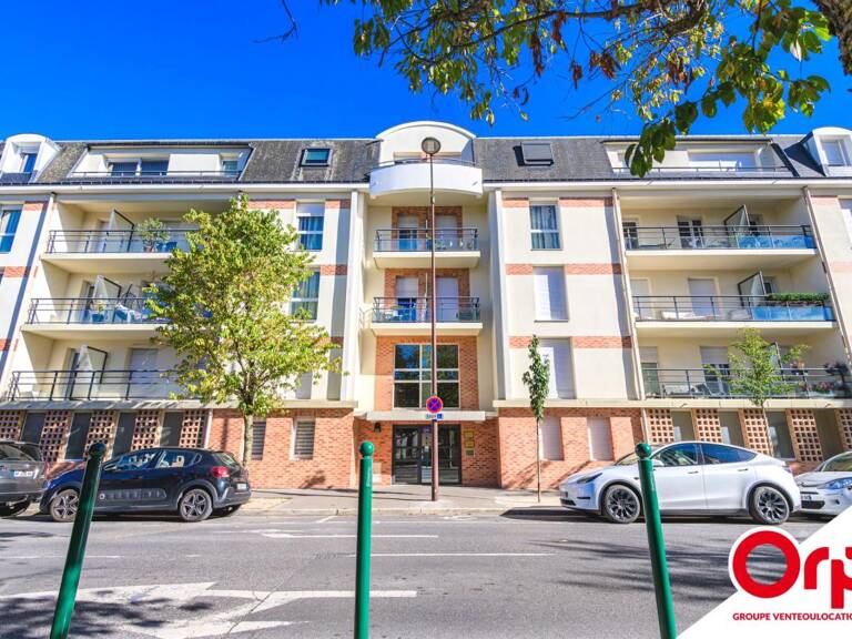 Appartement T2 avec balcon et garage — Reims Clemenceau — photo 1