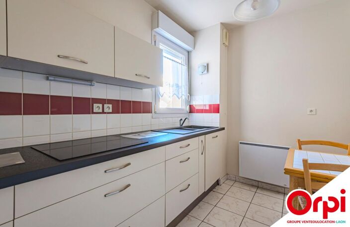 Appartement T2 avec balcon et garage — Reims Clemenceau — photo 4