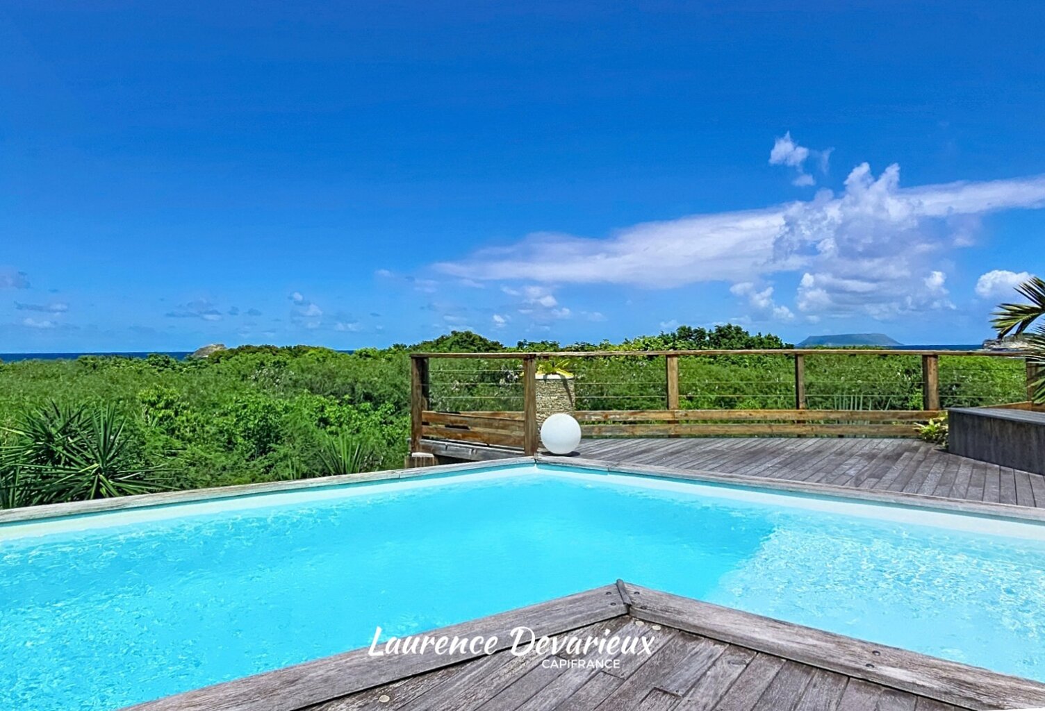 Maison vue mer à vendre 4 pièces SAINT FRANCOIS (971) — photo 1