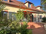 Maison à vendre CHAMPS SUR YONNE (89) Magnifique propriété de 272 m² 6 Chambres Piscine Terrain de 4800 m2 — photo 2