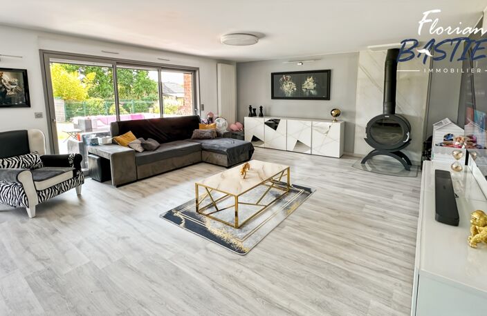   Maison d’architecte 2010 – 5 chambres – Terrain de 1 600 m² – Centre-ville de Petite-Forêt — photo 4