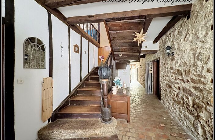 Maison à vendre 10 pièces PARTHENAY (79) - 306 m² - 6 ch - terrain 1496 m² - piscine — photo 2