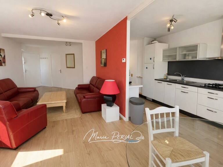 Appartement T4 de 83,87 m² à NANCY avec parking – À deux pas du Parc Sainte-Marie, de la Cité Judiciaire et de Nancy Thermal — photo 1