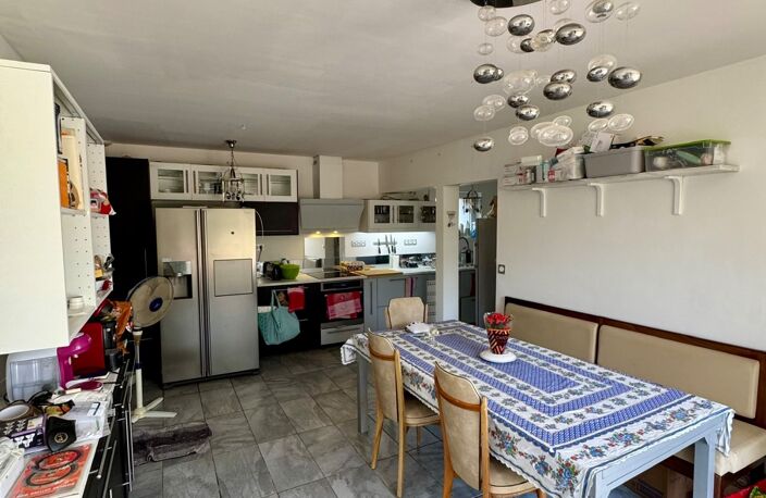 Maison à vendre 8 pièces CHENAY (79) — photo 2