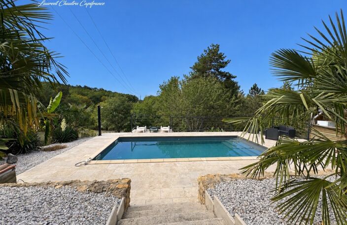 Maison familiale de 150m² avec piscine à Bassillac et Auberoche — photo 5