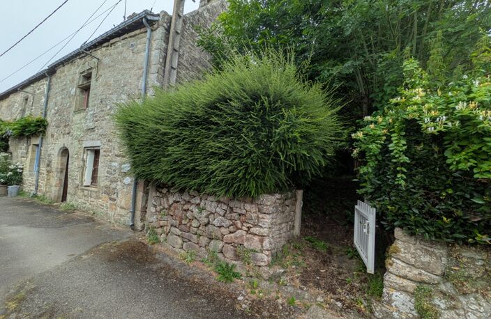 GUEMENE SUR SCORFF MAISON EN PIERRE 3 PIECES DE 53m² ENVIRON HABITABLE PARCELLE DE 108m² ENVIRON — photo 2