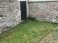 GUEMENE SUR SCORFF MAISON EN PIERRE 3 PIECES DE 53m² ENVIRON HABITABLE PARCELLE DE 108m² ENVIRON — photo 3