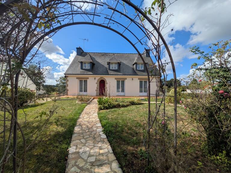 SEGLIEN MAISON NÉO BRETONNE DE 150M² DE 7 PIÈCES AVEC VIE DE PLAIN PIED PARCELLE CLÔTURÉE DE 807m² — photo 1