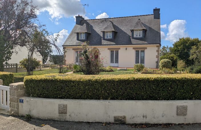 SEGLIEN MAISON NÉO BRETONNE DE 150M² DE 7 PIÈCES AVEC VIE DE PLAIN PIED PARCELLE CLÔTURÉE DE 807m² — photo 2