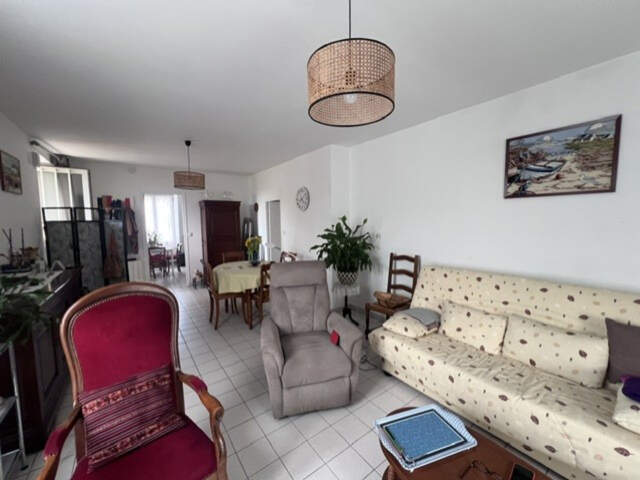 Appartement à louer 3 pièces SEICHES SUR LE LOIR (49) — photo du bien
