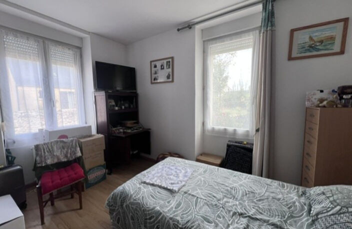 Appartement à louer 3 pièces SEICHES SUR LE LOIR (49) — photo 5