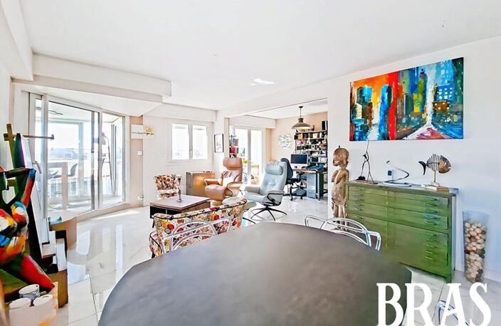 Quartier recherché, proche Arago, appartement rénové de 93m² habitables! — photo 4