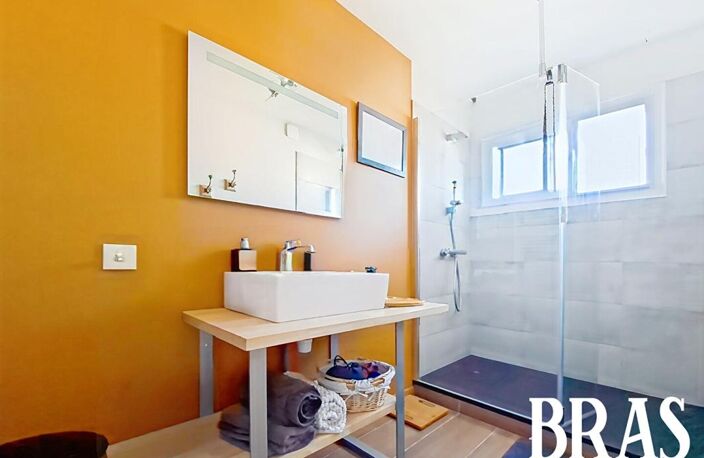 Quartier recherché, proche Arago, appartement rénové de 93m² habitables! — photo 5