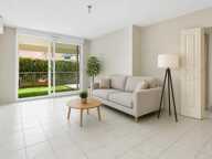 Appartement T3 de 63 m² en rez de jardin de 21 m2 avec garage double à Hyères — photo 2