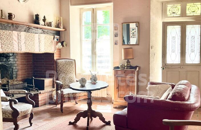 Maison Bondigoux 6 pièce(s) 135m2 + Dépendances — photo 2