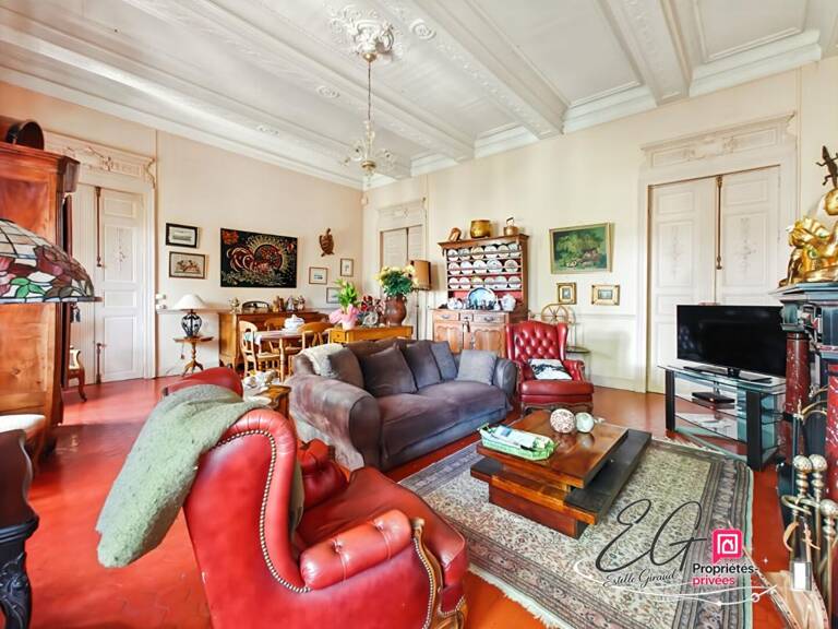 Appartement bourgeois d'exception de 284 m² avec terrasse, balcon filant et vue sur le parc — photo 1