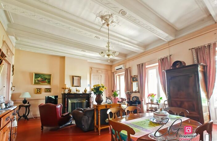 Appartement bourgeois d'exception de 284 m² avec terrasse, balcon filant et vue sur le parc — photo 3