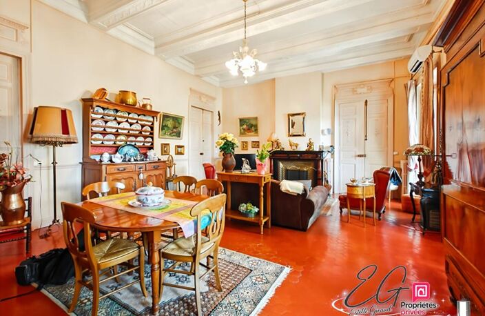 Appartement bourgeois d'exception de 284 m² avec terrasse, balcon filant et vue sur le parc — photo 4