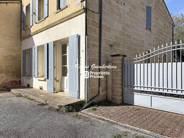 Maison de village Abzac 7 pièce(s) 203 m2 — photo du bien