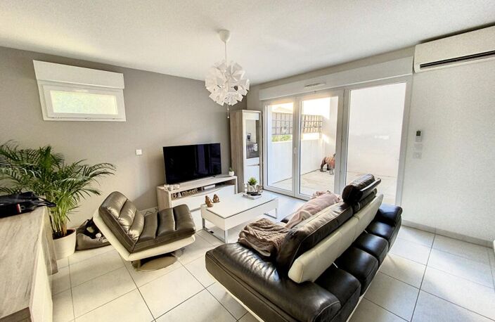 Appartement Saint Jean De Vedas 4 pièce(s) 82.75 m2 loué — photo 2