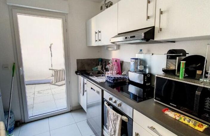 Appartement Saint Jean De Vedas 4 pièce(s) 82.75 m2 loué — photo 3
