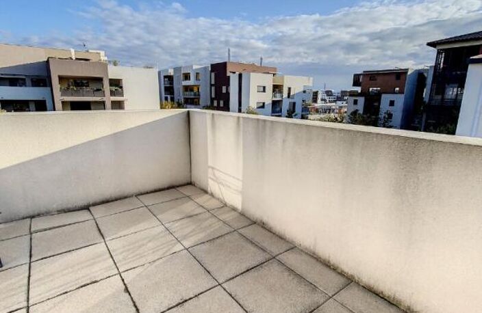 Appartement Saint Jean De Vedas 4 pièce(s) 82.75 m2 loué — photo 5